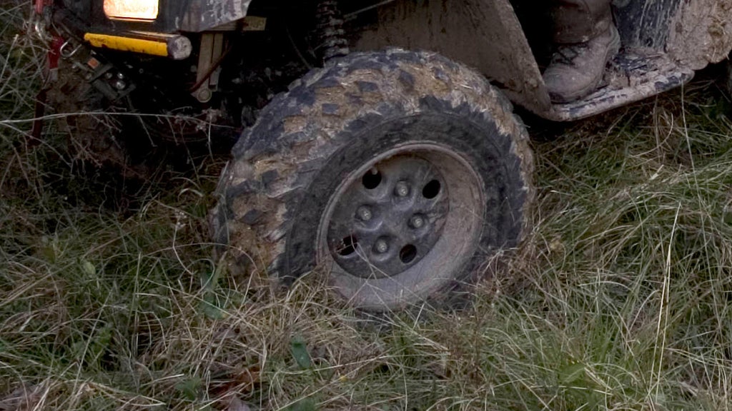 Father, daughter killed in northeast Minnesota ATV crash, sheriff says — WCCO / CBS Minnesota, Maple Grove Community news