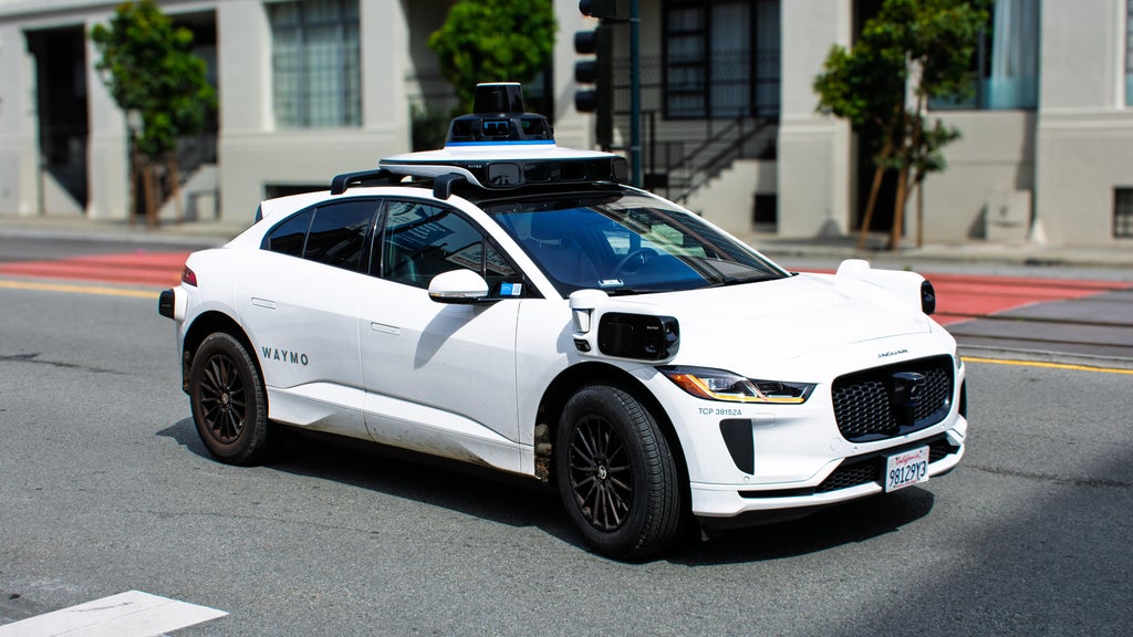 St. Paul City Council president wants robotaxi rules in place before big tech arrives — WCCO / CBS Minnesota, Maple Grove Technology news
