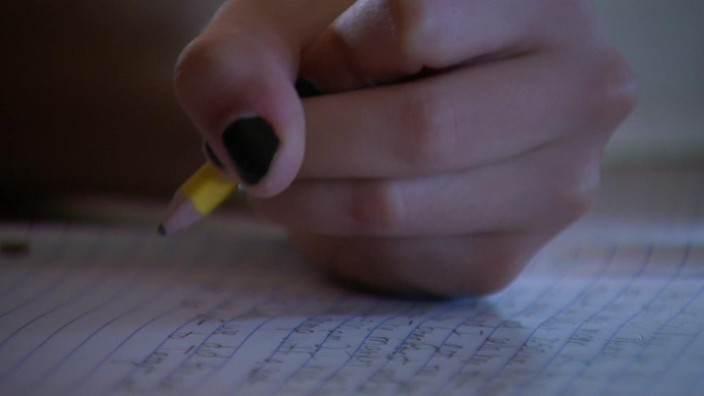 St. Paul educators union says district's plan to cut English learner teachers was made in secret — WCCO / CBS Minnesota, Maple Grove Schools news
