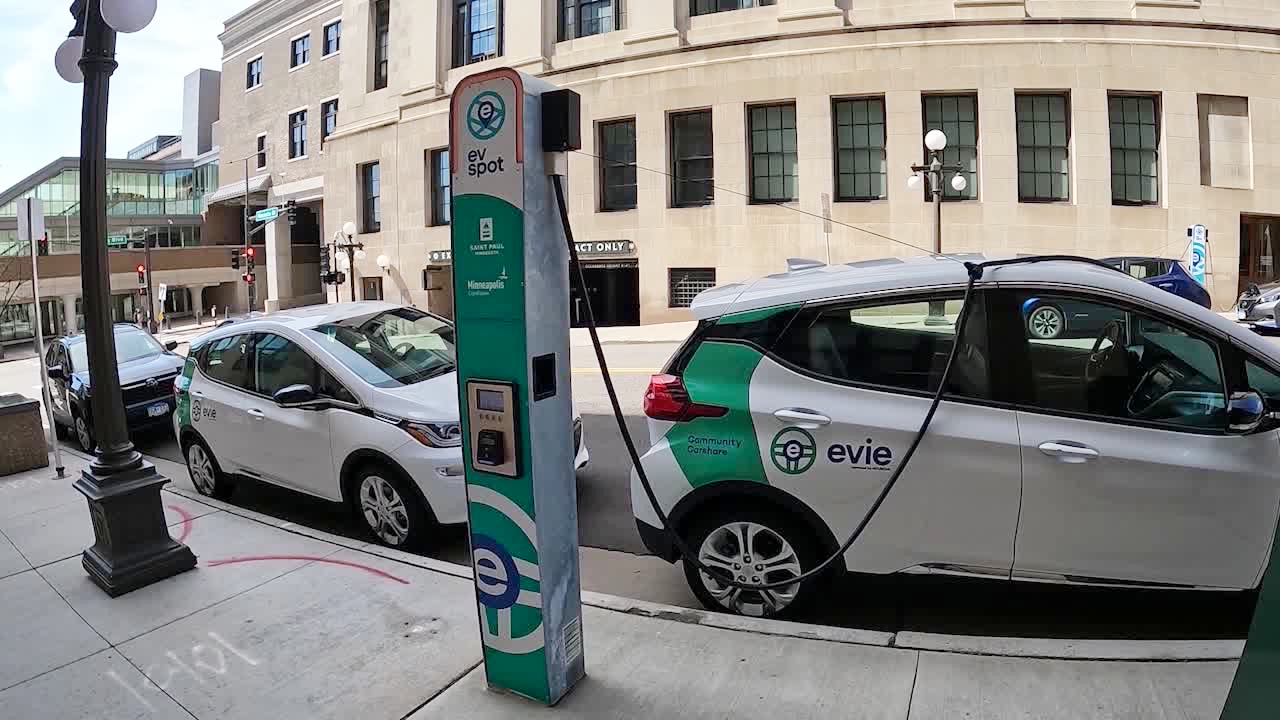 Hourcar to shut down after 20 years, ending Evie carshare service — KSTP 5