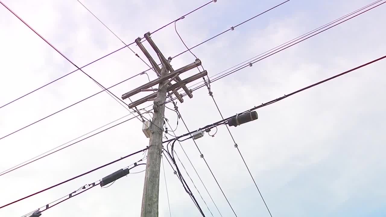 People in Inver Grove Heights being asked to file complaints against Xcel Energy over power outages — KSTP 5, Maple Grove Government news