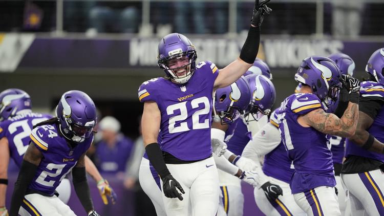 Vikings' blitz-happy defense continues to shine as offense seeks consistency — KARE 11 Local, Maple Grove Community news