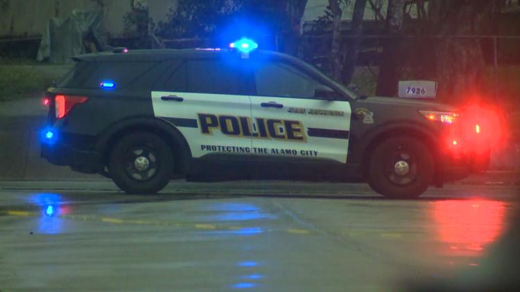 Driver arrested on DWI charge after running red light and crashing into car, police say — KENS 5 (San Antonio), Maple Grove Health news