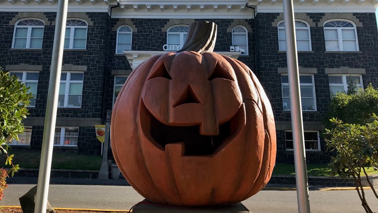 Reports: 'Halloweentown 5' in the works at Disney — KARE 11 Entertainment, Maple Grove Business news