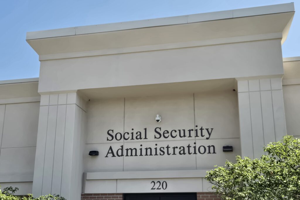 Social Security benefits increase will hit 3.6% in 2027 — Minnesota Reformer, Maple Grove Government news