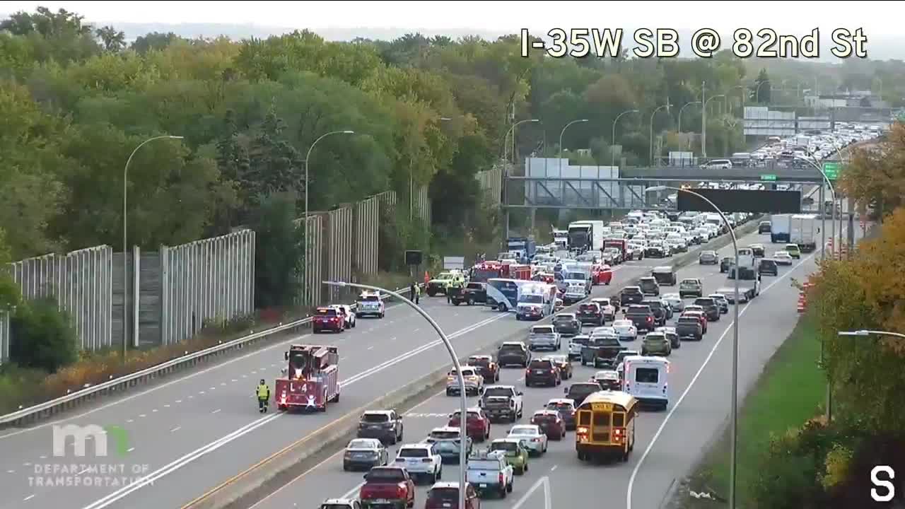 Bloomington I-35W crash: 3 drivers hurt, 1 suffers serious injuries — FOX 9, Maple Grove Community news