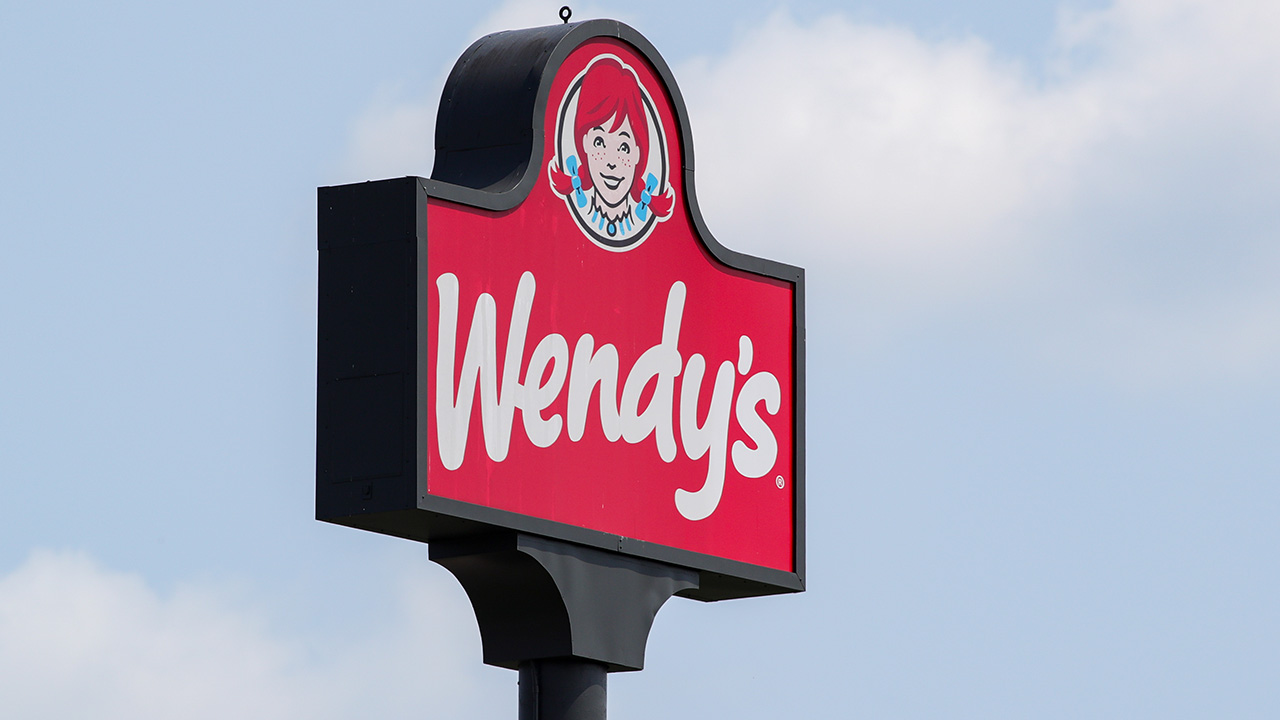 Wendy’s gets $1.4 billion offer to buy the fast-food chain — Maple Grove Dining news
